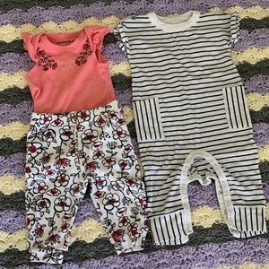 3/$12 ✨Bundle of Babygirl Clothes✨